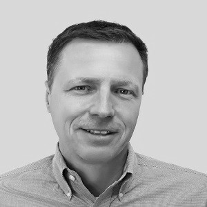 Lee-Barnes-Headshot-for-upload—small-ConvertImage